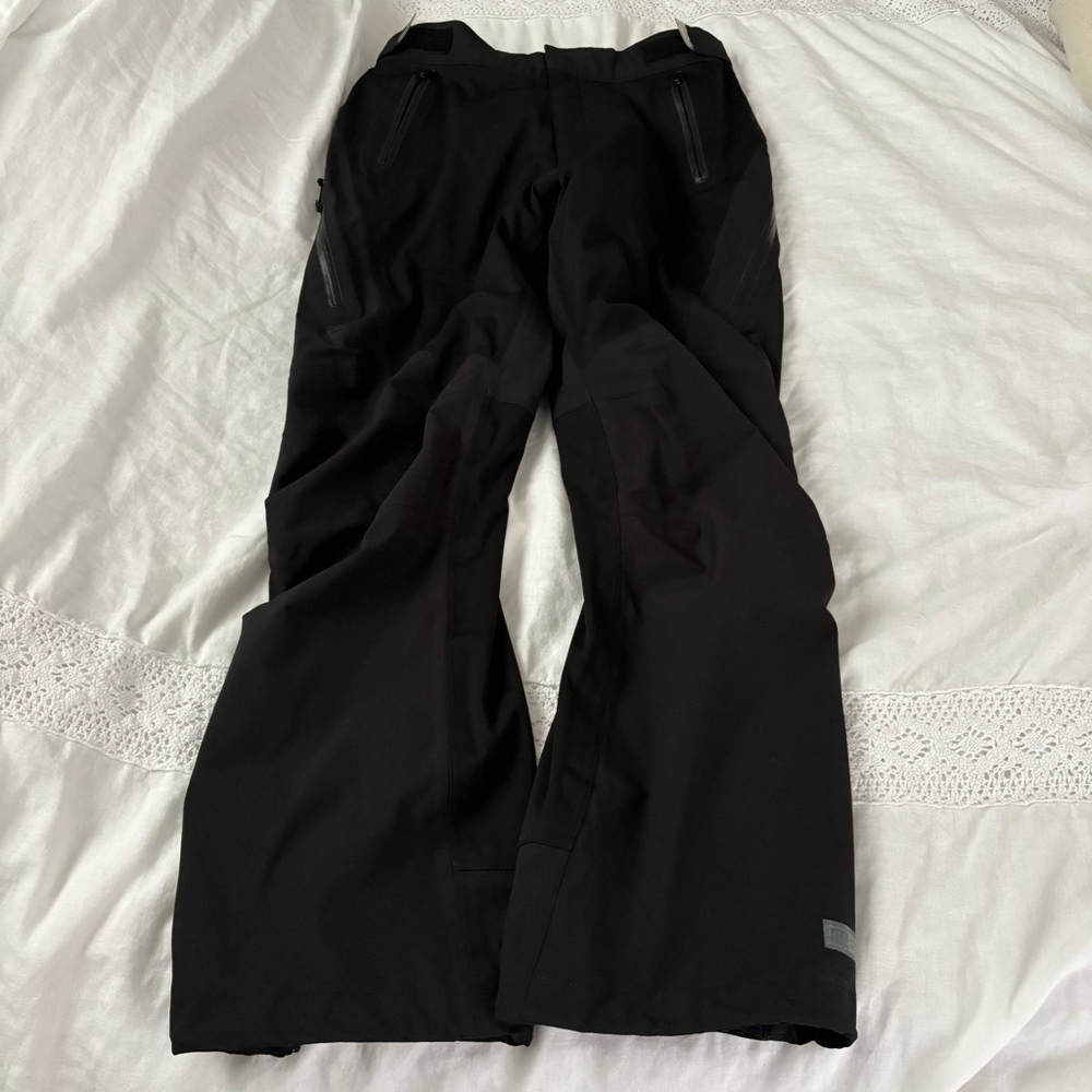 REI Black Women's Straight-Leg Outdoor Pants